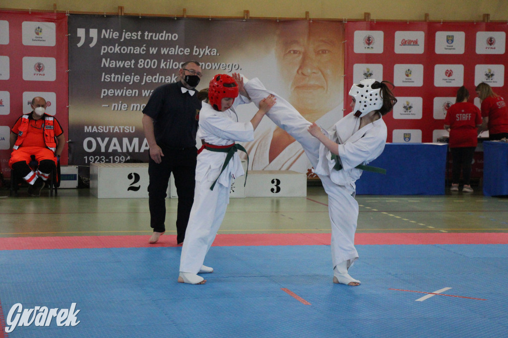 W Nakle Śląskim walczyli karatecy z całej Polski