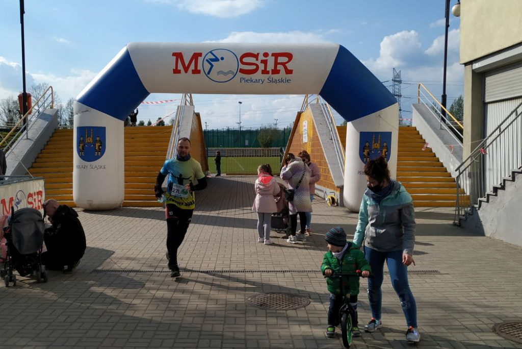 Bieg, marsz, kiermasz. Piekary Śląskie dla Oliwki Hyli