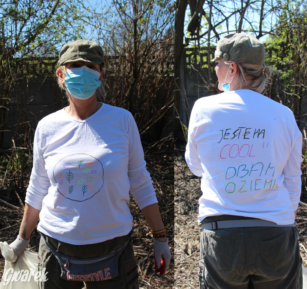 Sofa, butelki, śmieci... Wąskotorówka czy wysypisko?