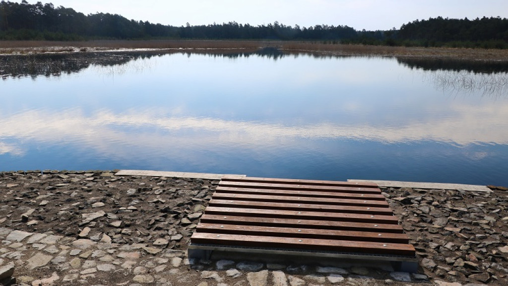 Grobla w rezerwacie Jeleniak Mikuliny odnowiona