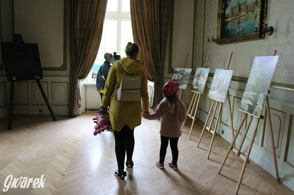 Pałac pełen blasku - wystawa w Pałacu Kawalera