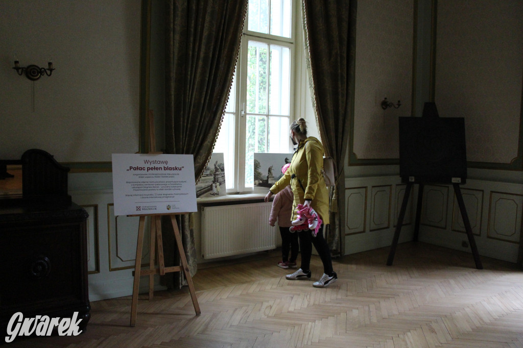 Pałac pełen blasku - wystawa w Pałacu Kawalera
