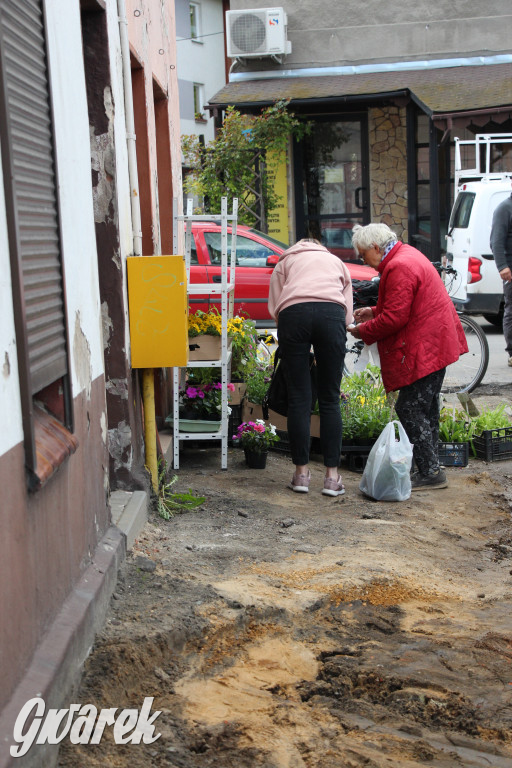 Handlowcy z ul. Szymały odcięci od klientów