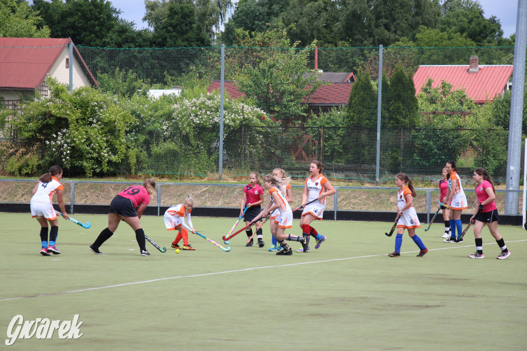 Hokejowy piknik na osiedlu Przyjaźń. Działo się sporo