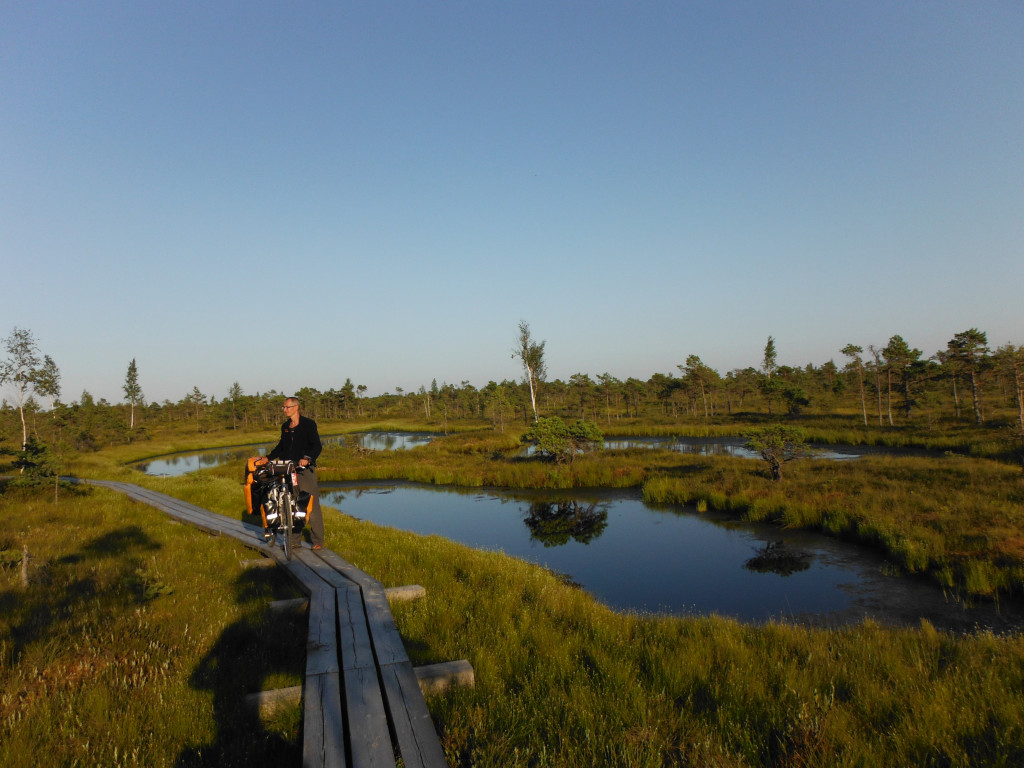 Wakacje na rowerze: sakwy, survival i wolność