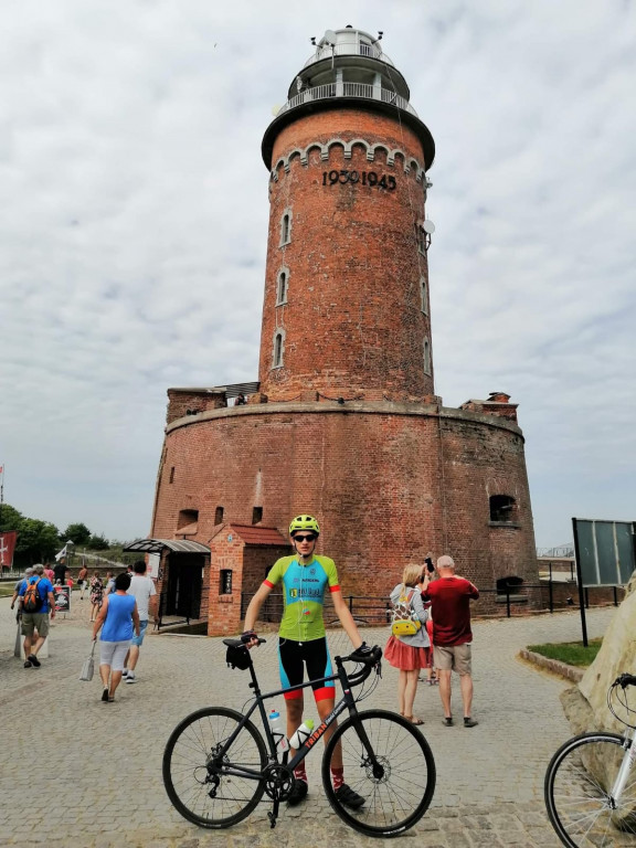 Druh na rowerze. Zbiera pieniądze dla swojej OSP