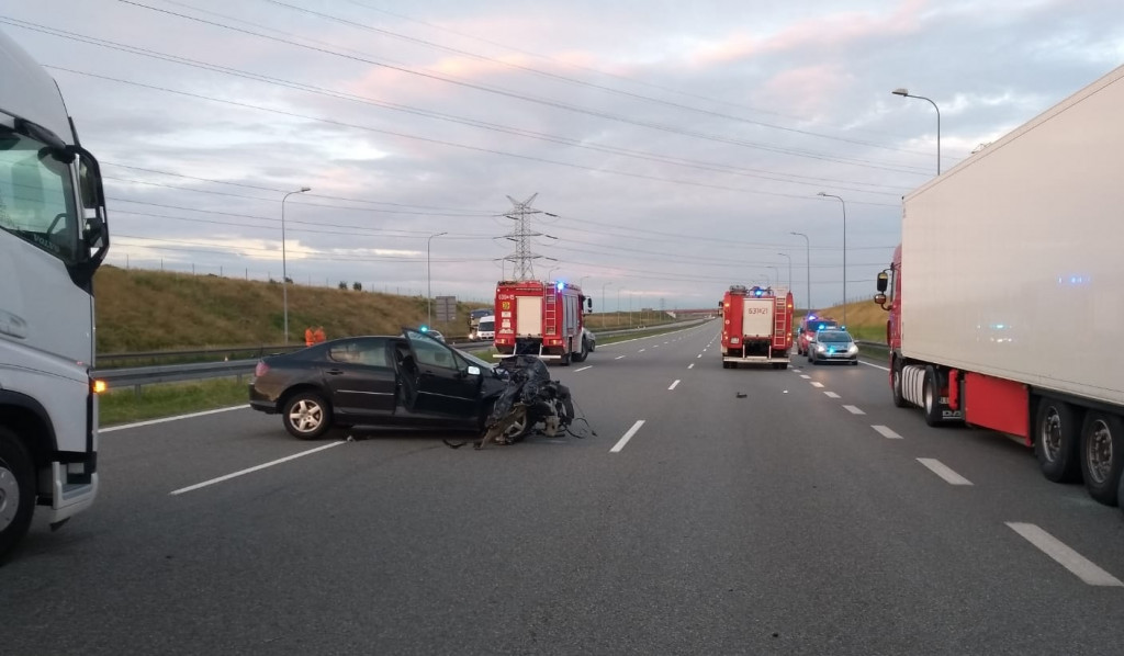 Śmiertelny wypadek na A1. Kierowca zginął na miejscu