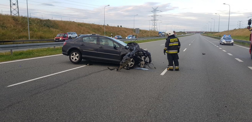 Śmiertelny wypadek na A1. Kierowca zginął na miejscu