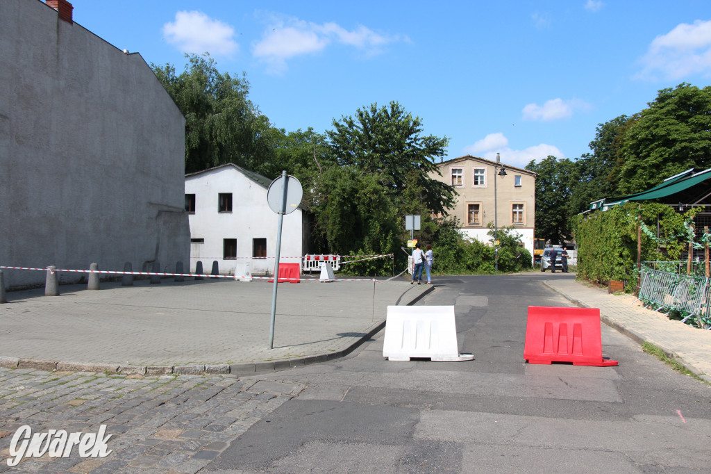 Zapadlisko w centrum Tarnowskich Gór