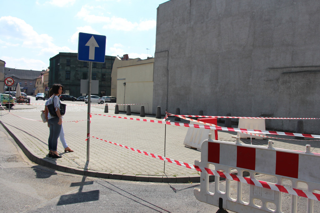 Zapadlisko w centrum Tarnowskich Gór