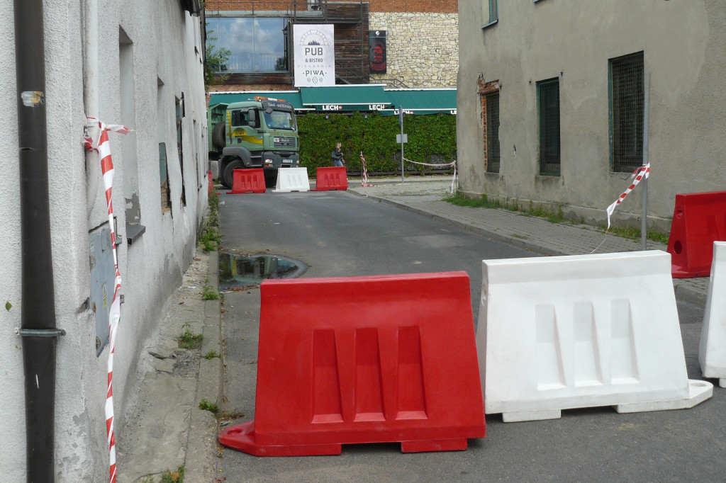 Zapadliska w rejonie ul. Dolnej i T. Królika