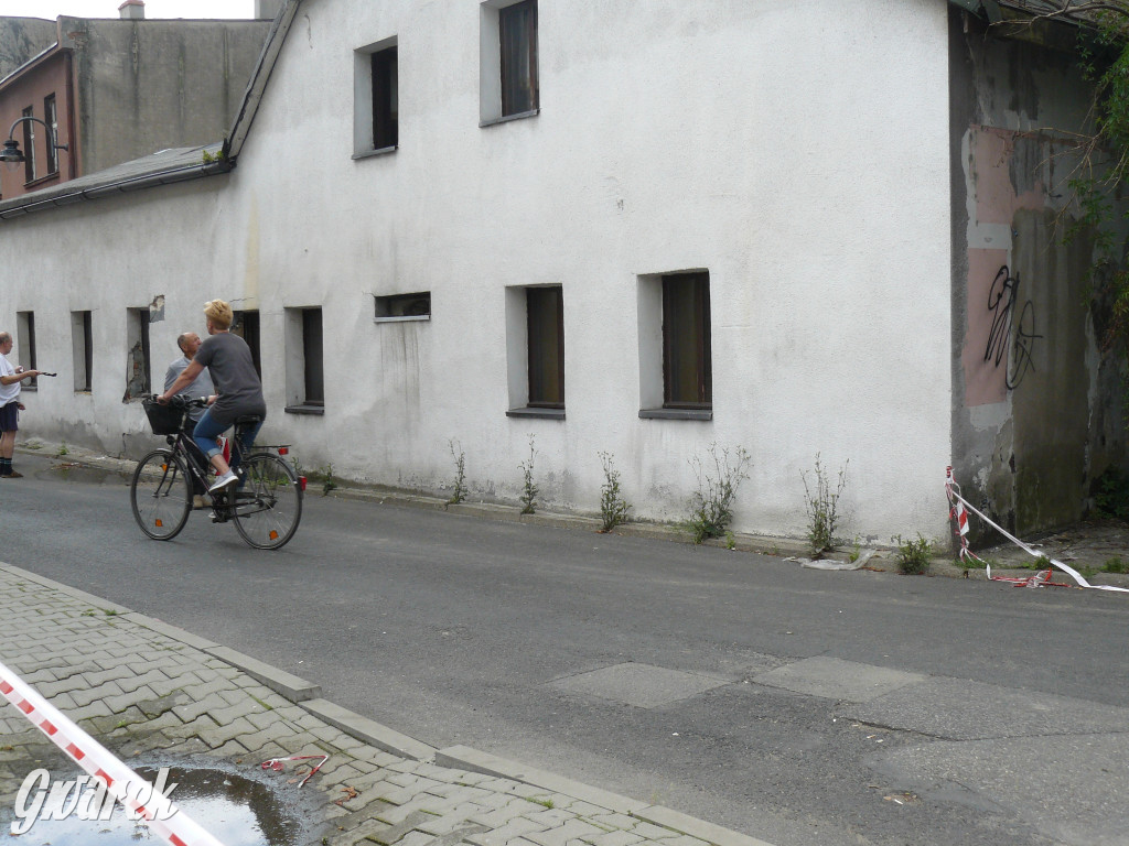 Zapadliska w rejonie ul. Dolnej i T. Królika