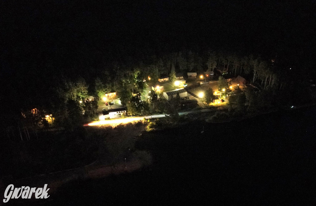 Zalew Nakło-Chechło w letni wieczór