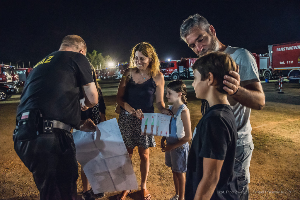 Strażacy w Grecji w obiektywie Piotra Zwarycza
