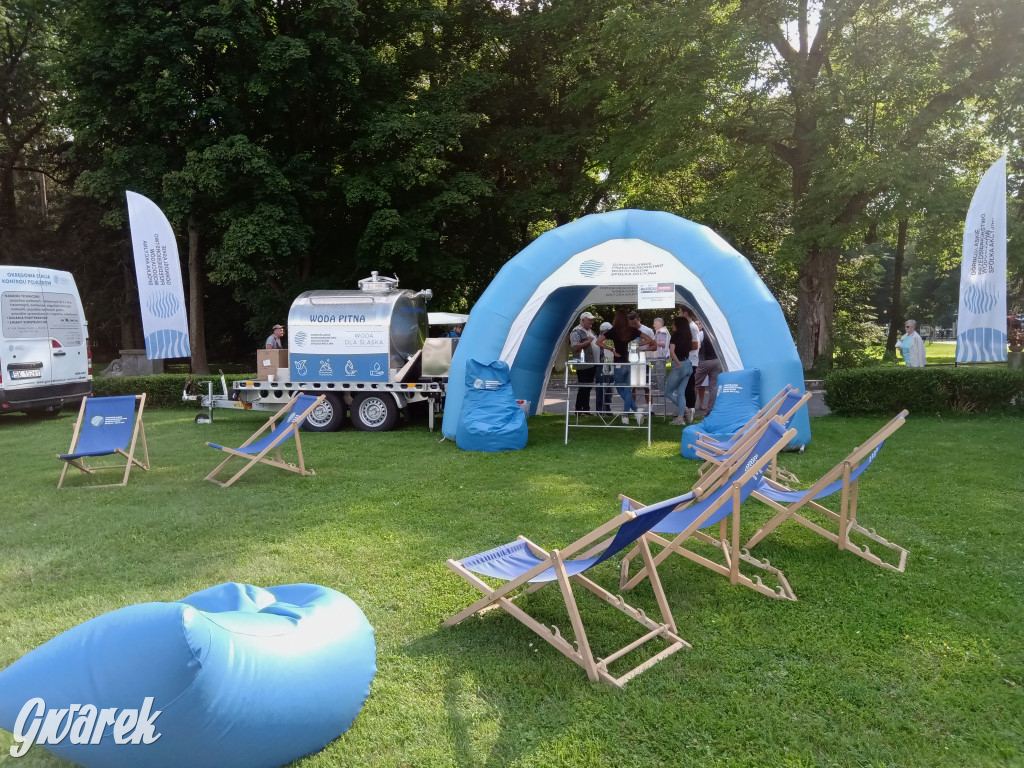 MIasteczko zdrowia w świerklanieckim parku