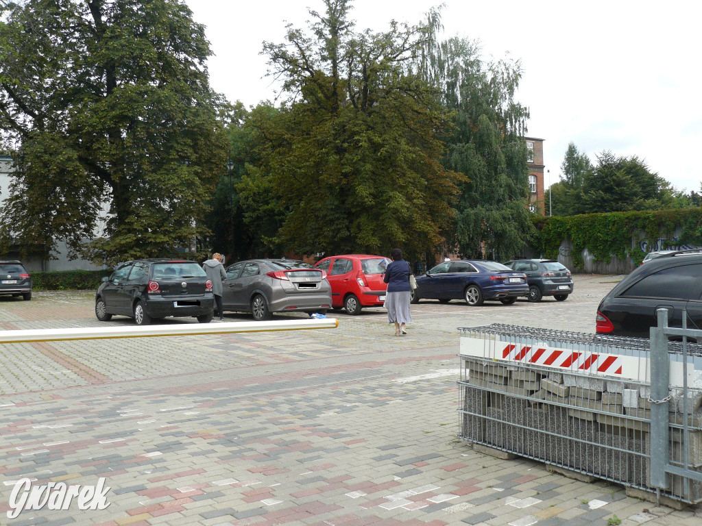 Tarnowskie Góry. Parkingi w centrum miasta