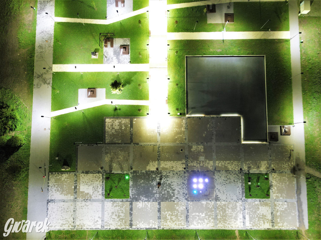 Radzionków nocą, czyli Cidry by night