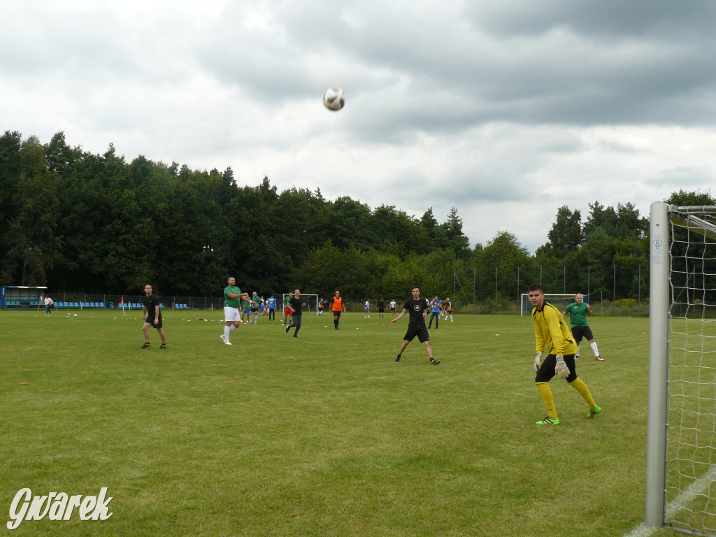Turniej charytatywny i świętowanie w Żyglinie