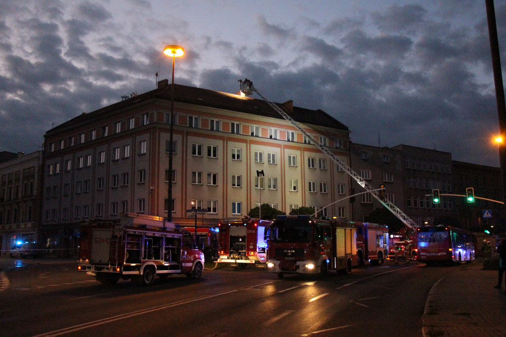 Tarnowskie Góry. Pożar kamienicy, ewakuowano 25 osób