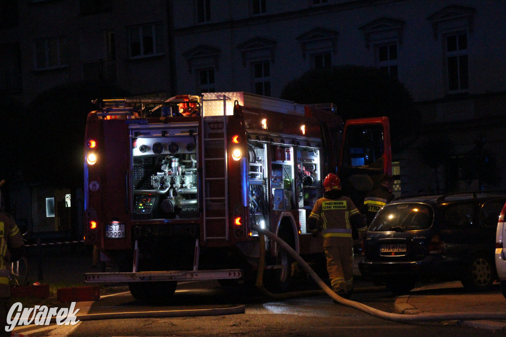 Tarnowskie Góry. Pożar kamienicy, ewakuowano 25 osób