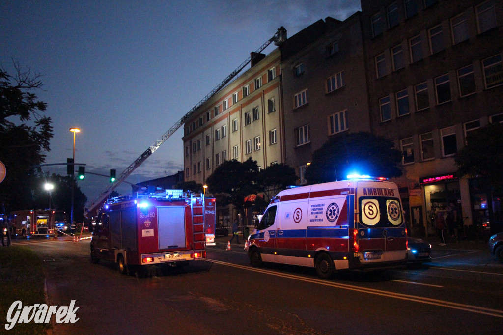 Tarnowskie Góry. Pożar kamienicy, ewakuowano 25 osób