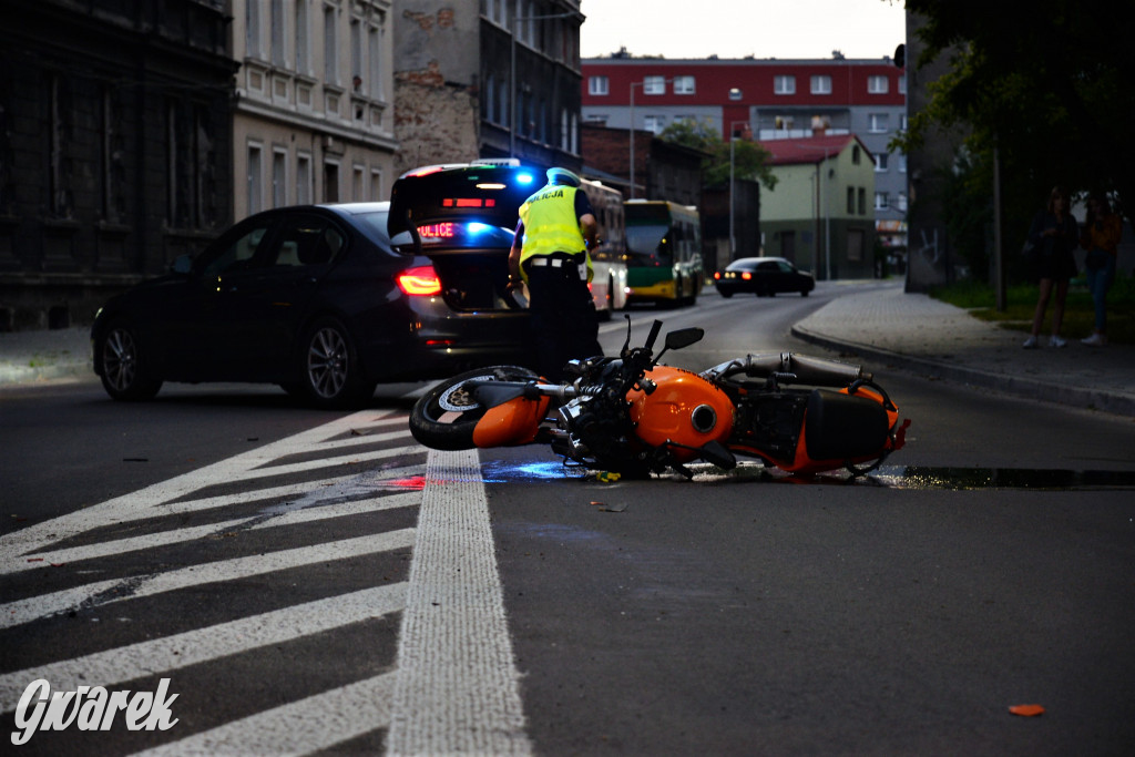 Tarnowskie Góry. Wypadek motocyklisty