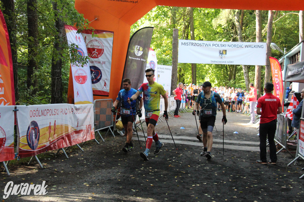 Tarnowskie Góry. Mistrzostwa Polski, kije i banany