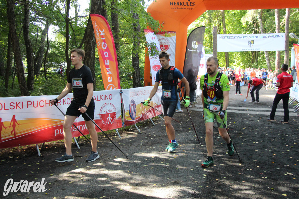 Tarnowskie Góry. Mistrzostwa Polski, kije i banany