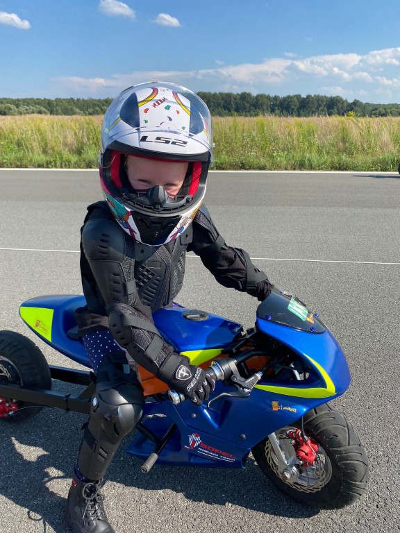 Motocyklowe geny: Emilka Czernikarz i Igor Dziura