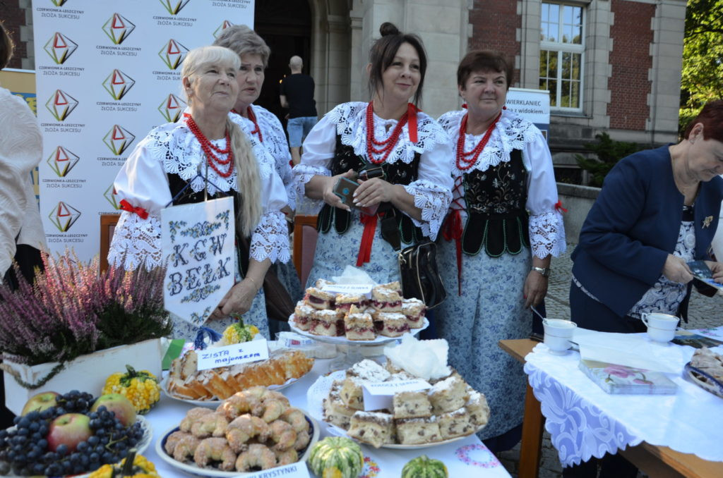 Gyburstag kołoca w Świerklańcu czyli festiwal śląskiego ciasta