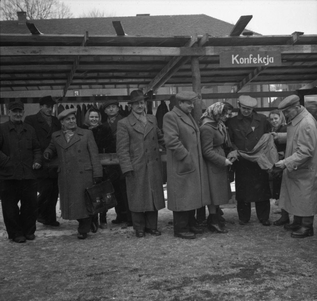 Tarnowskie Góry. Kto pamięta targ przy Sienkiewicza?