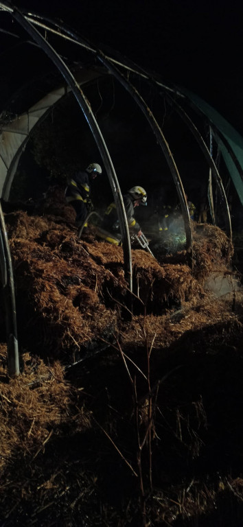 Pożar słomy przy stadninie. Akcja trwała 8 godzin