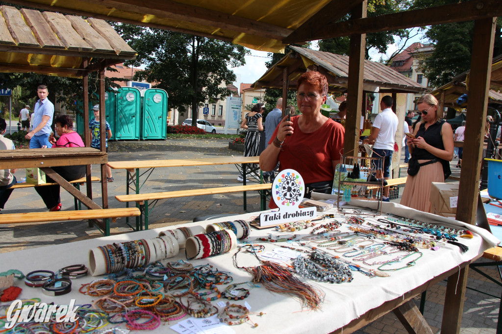 Jarmark rękodzieła na pl. Wolności