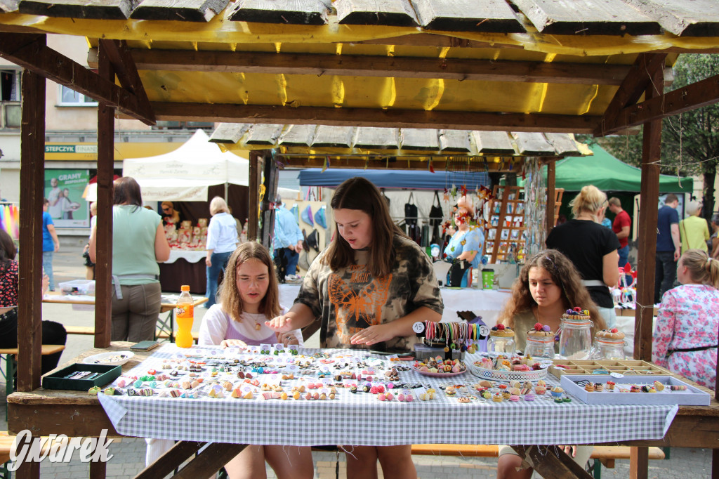 Jarmark rękodzieła na pl. Wolności