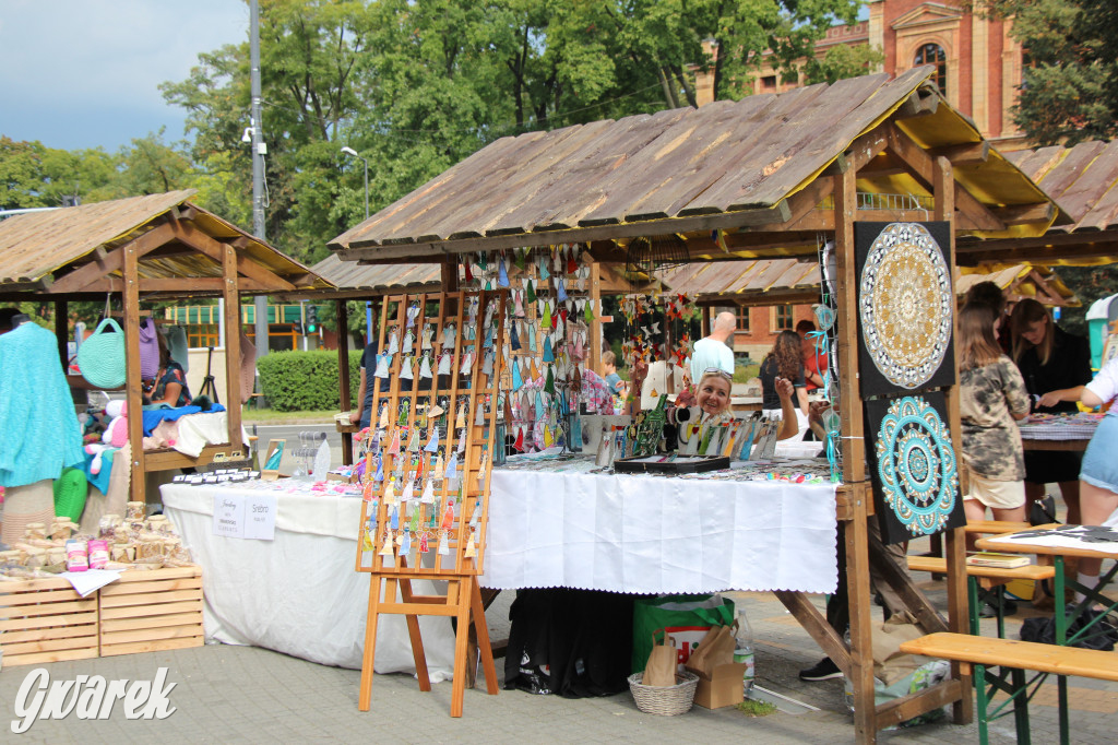 Jarmark rękodzieła na pl. Wolności