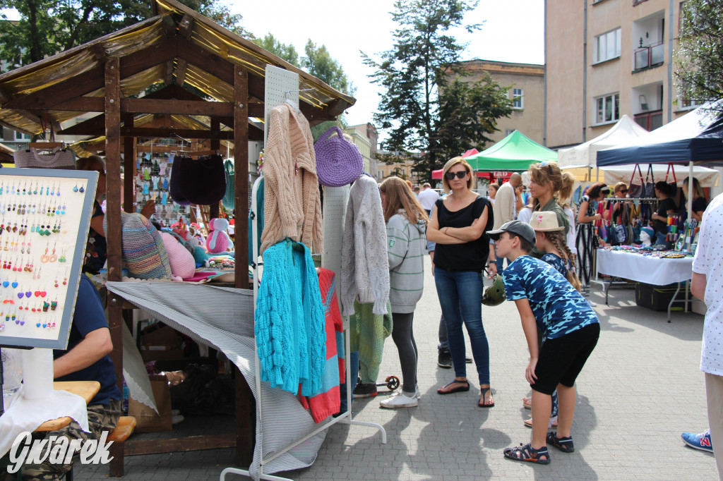 Jarmark rękodzieła na pl. Wolności