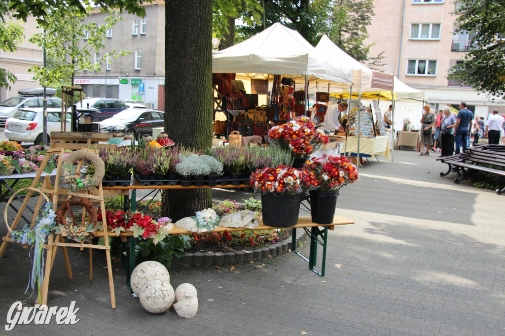 Jarmark rękodzieła na pl. Wolności