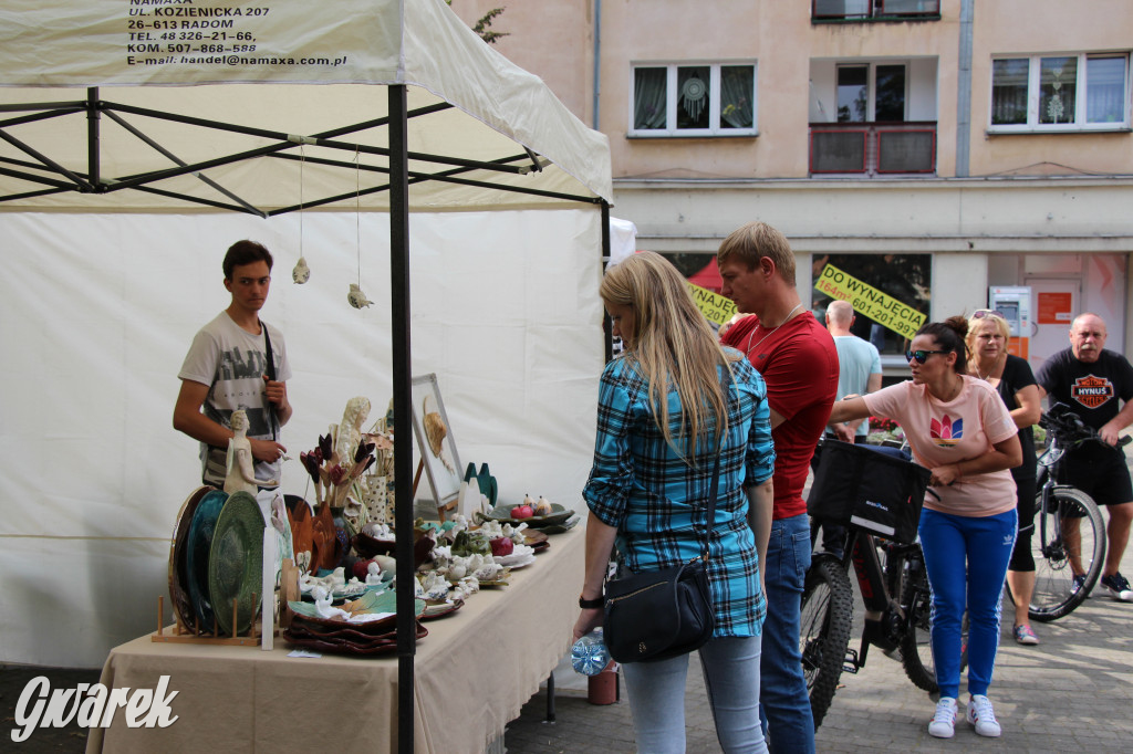 Jarmark rękodzieła na pl. Wolności