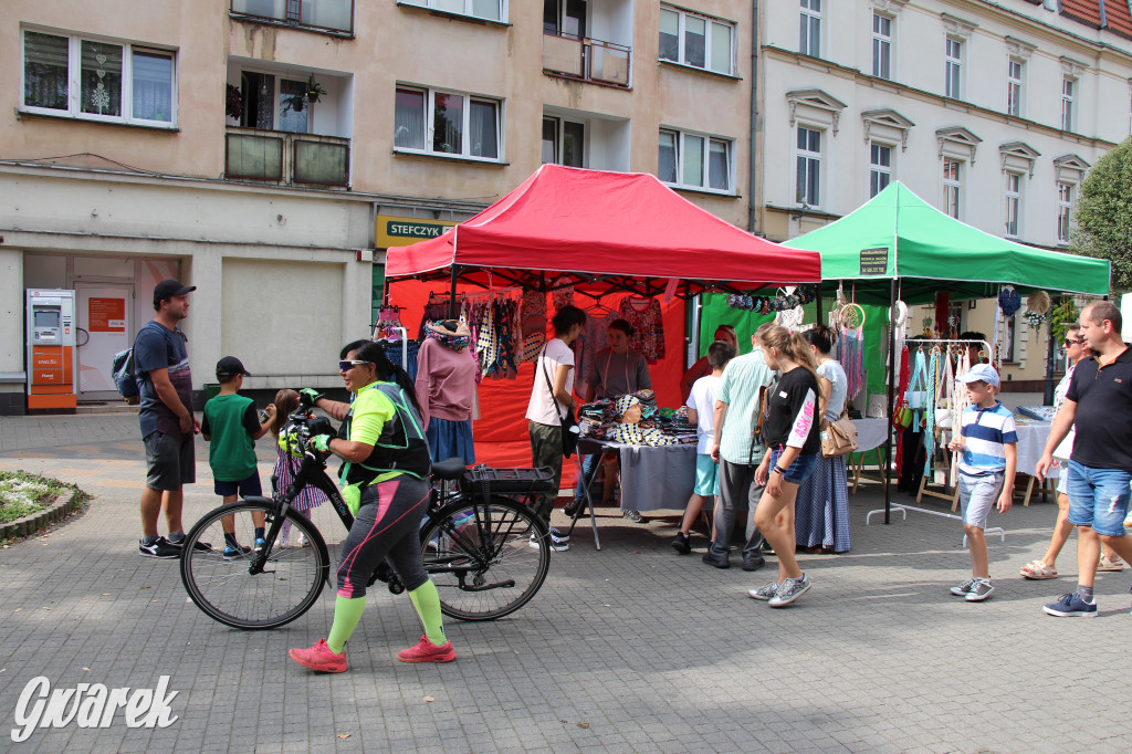 Jarmark rękodzieła na pl. Wolności