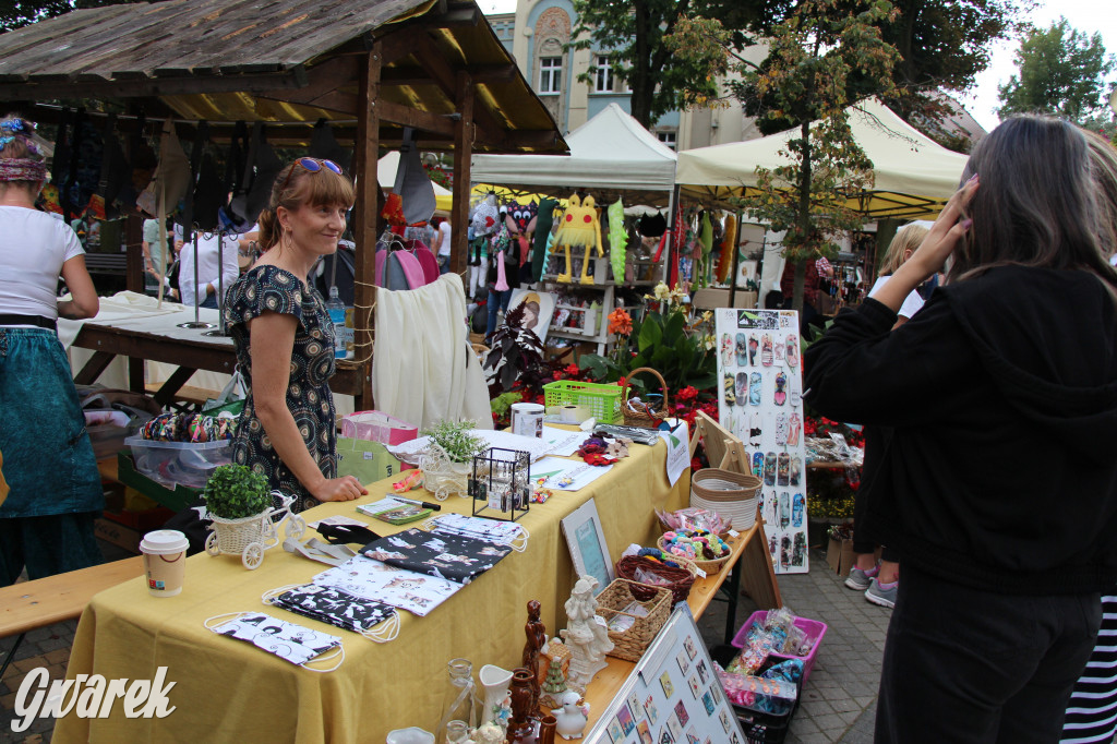 Jarmark rękodzieła na pl. Wolności
