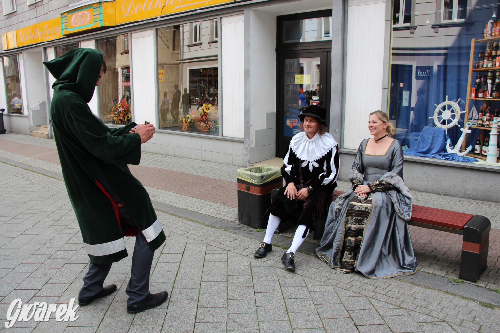 Selfie z Sobieskim zamiast historycznego pochodu