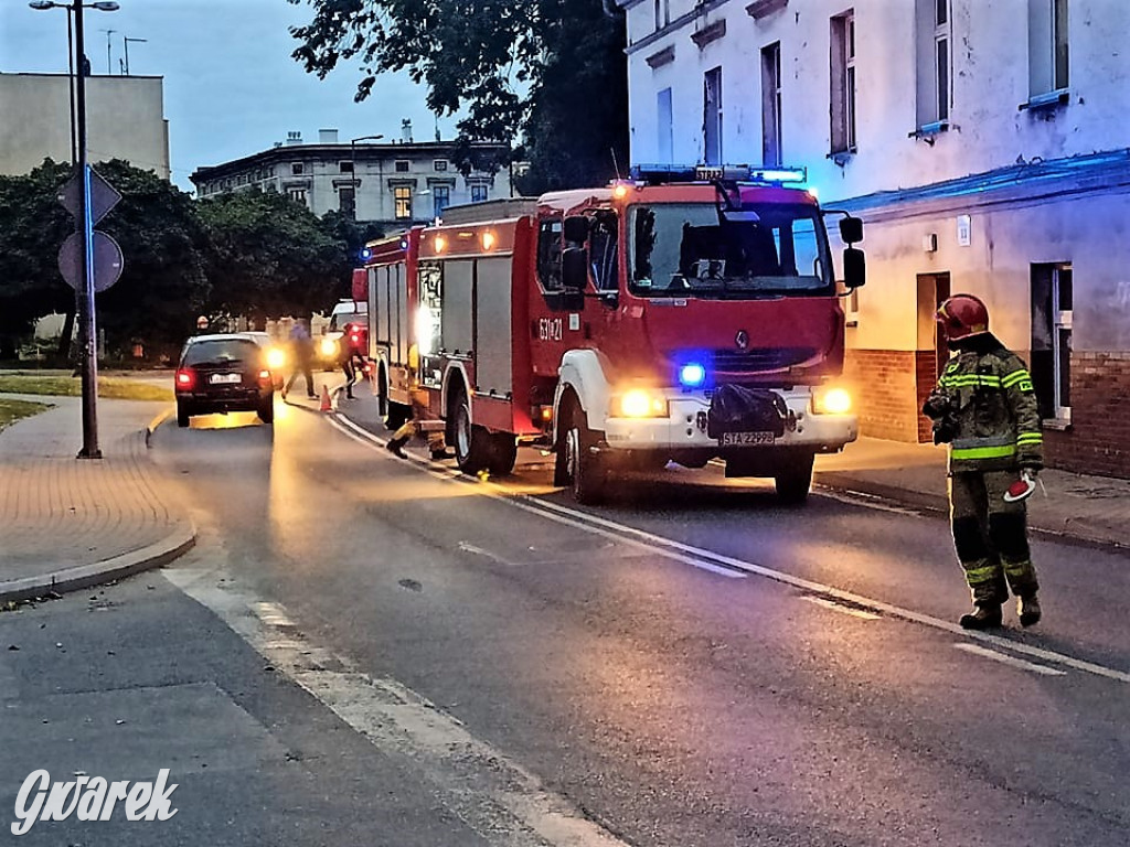 Tarnowskie Góry. Z okna wydobywał się dym