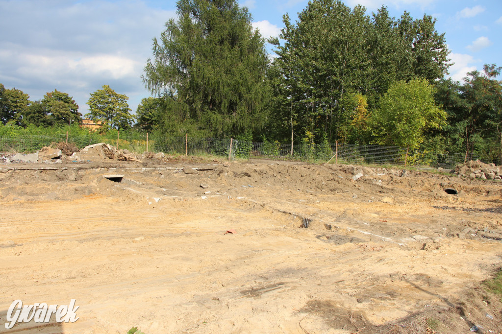 Tarnowskie Góry. Dwa kolejne markety Dino w mieście