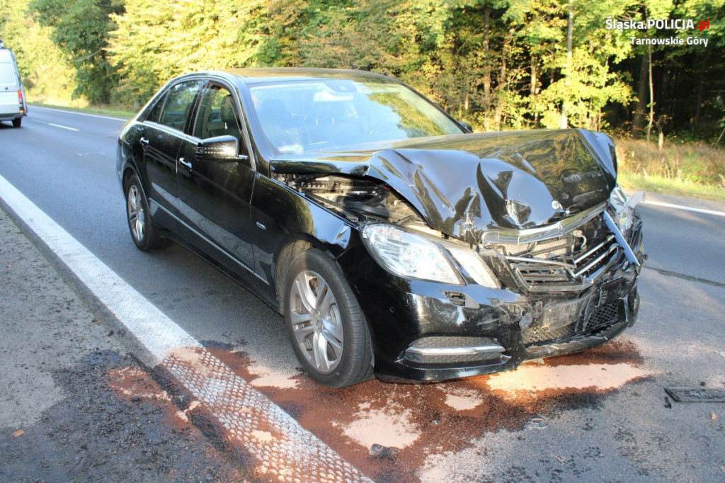 Świerklaniec. Zderzenie trzech samochodów, dwoje rannych