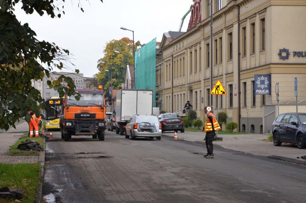 Tarnowskie Góry. Rozkopane i zakorkowane centrum