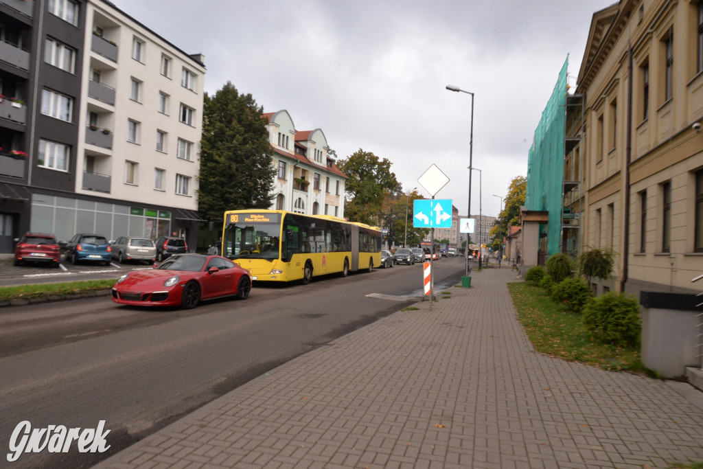 Tarnowskie Góry. Rozkopane i zakorkowane centrum