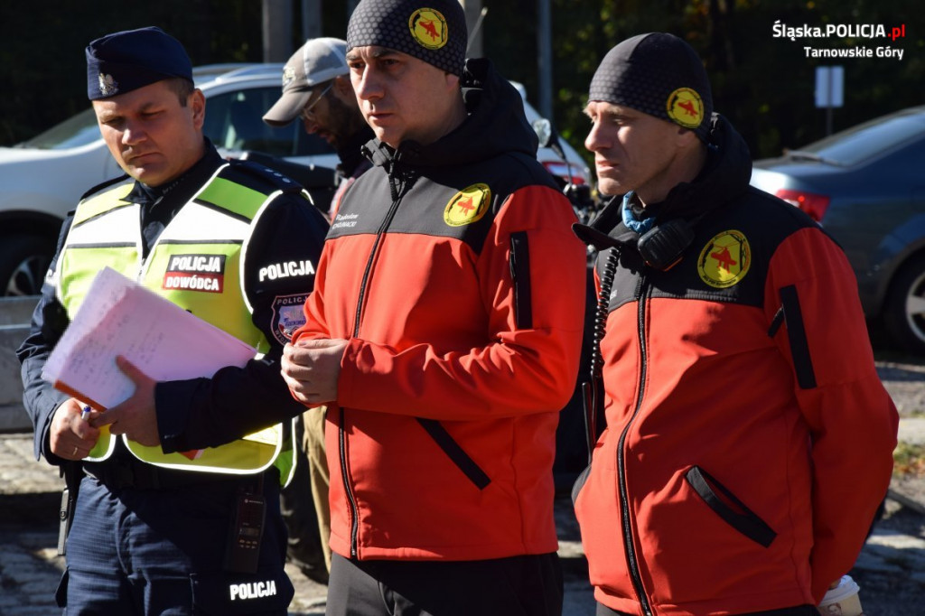 Straż, psy, policja, dron, quady, GOPR. Co działo się w lesie?