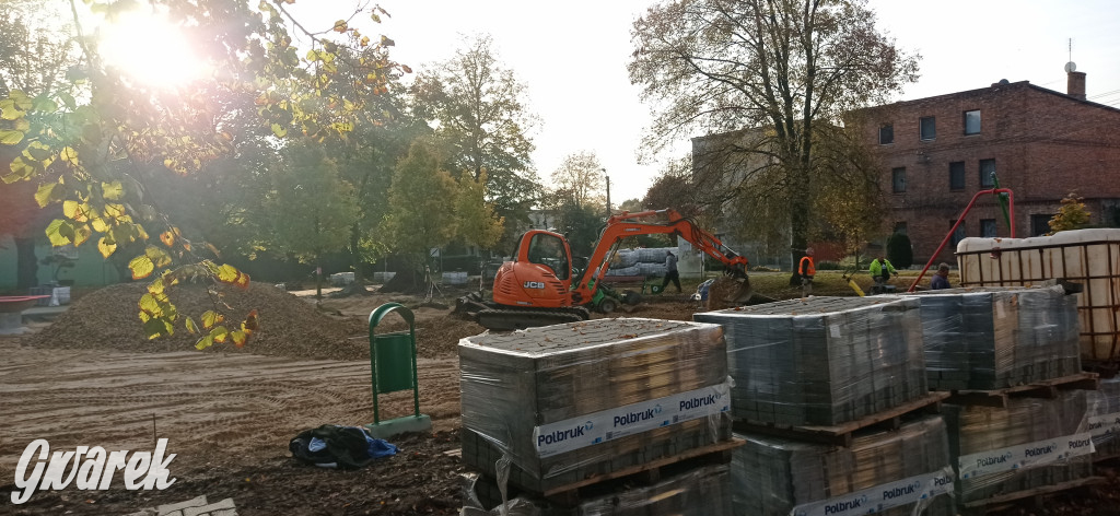 Tarnowskie Góry. Budują morski plac zabaw