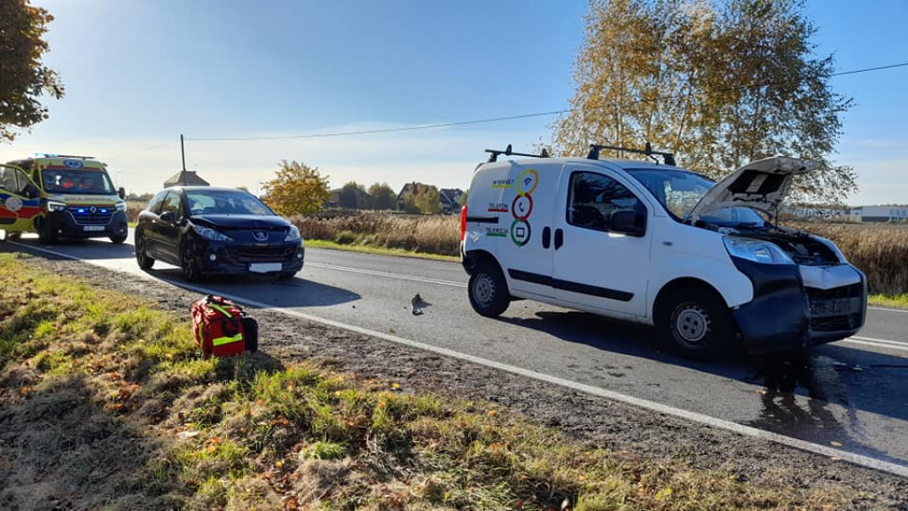 Wypadek na Tarnogórskiej. Dwie panie trafiły do szpitala