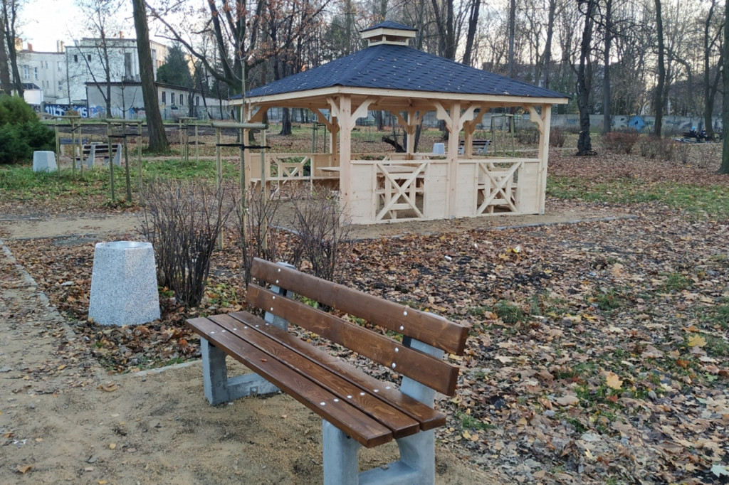 Powstanie park kieszonkowy i wybieg dla psów